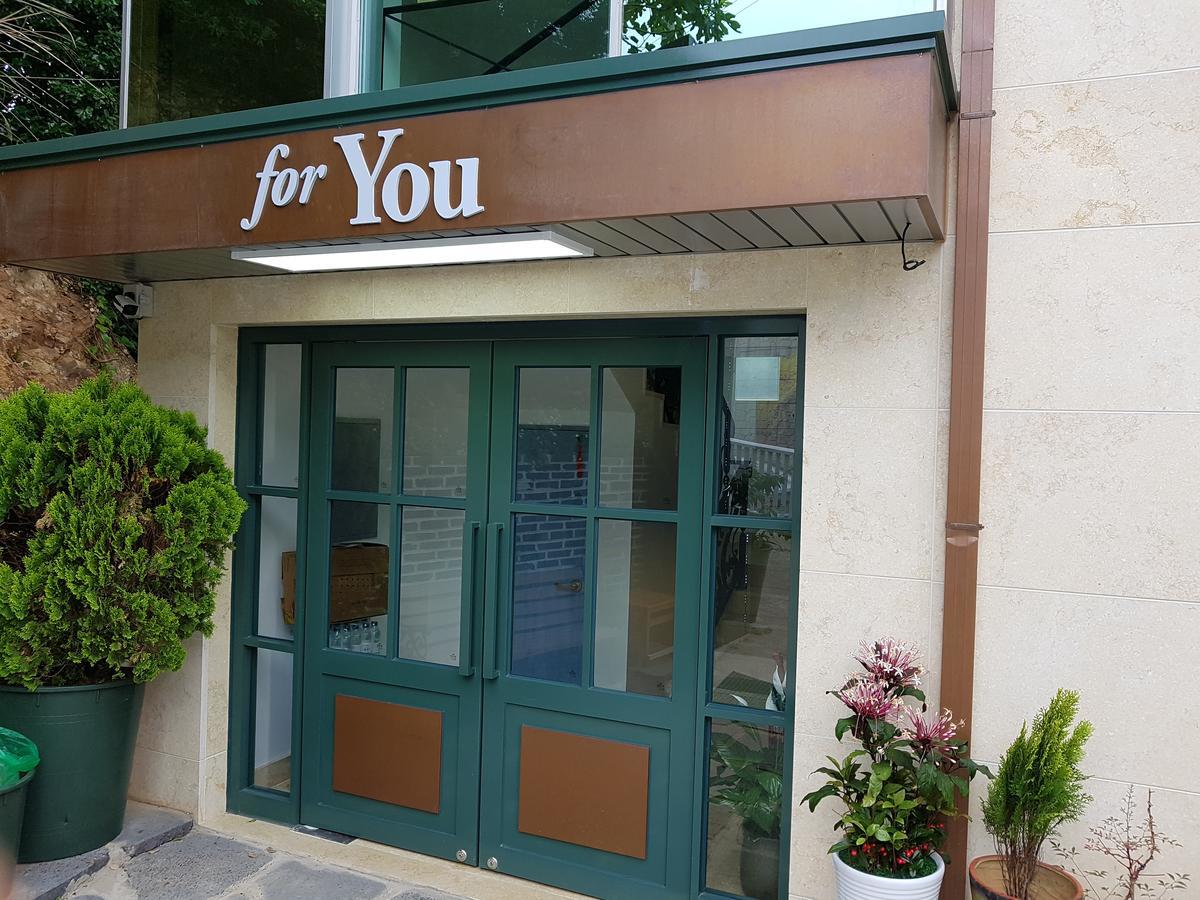 For You Hostel Yeosu Esterno foto